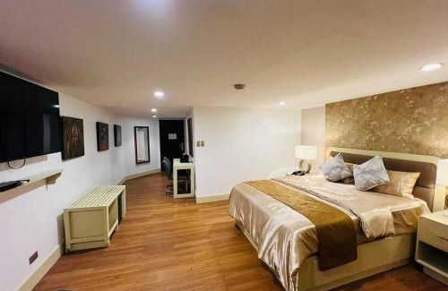 Paco Hotel | Arzo Hotel Manila