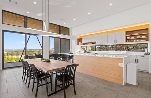 Lago Vista Casa | As seen on CBS show Staycation -Private Pool, Lake View, Lake Travis, EV charger