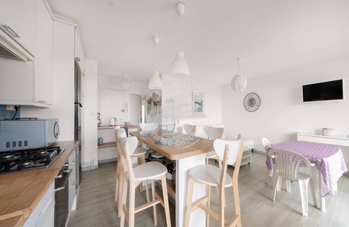 Le Grau-Du-Roi Apartamento | P3 VISTA AL MAR CON APARCAMIENTO PRIVADO EN EL CENTRO DE LA CIUDAD