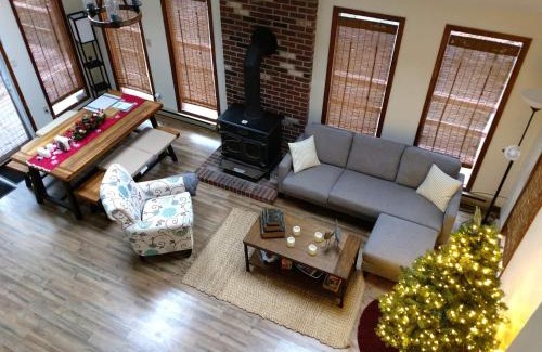 Long Pond Chalet De Esquí | Ash Cottage in Poconos near Camelback & Kalahari
