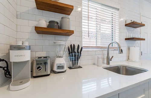 Encanto Apartamento | Ash & Ko Boutique Lodging