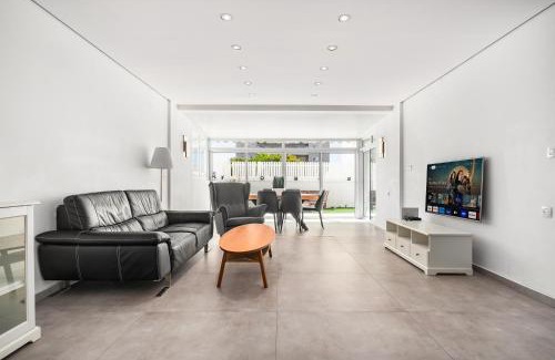 Ashdod Apartamento | Ashdod Skyview modern 3bdr apartment by torohome