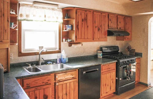 Marshall Casa | Casa de campo 3BR Asheville en 16 acres que bordean la tierra de Wildlife Resources