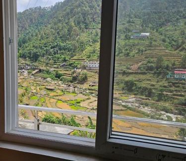 Kharsali Cama Y Desayuno | Ashiyana home stay