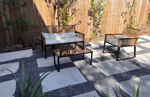 McAllen Casa | Ashraya - Charming 4-bedroom house with AC, WiFi in McAllen