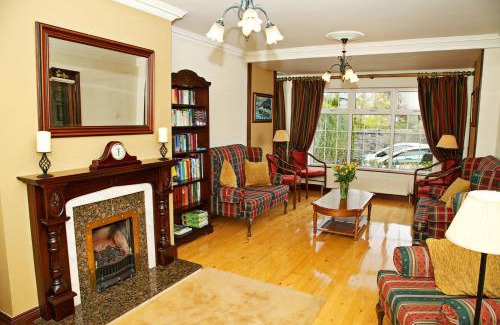 Killarney Casa | Ashville House
