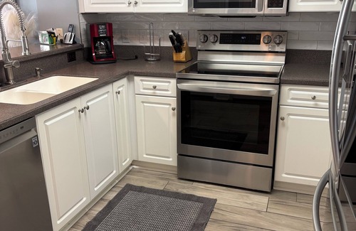 Ash Condominio | Ashworth 1001 4-Bedroom Oceanfront Condo, "Picture Perfect"