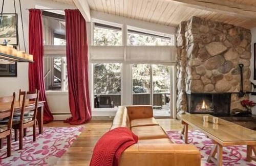 Aspen Apartamento | Aspen Core Condo, Next to Gondola, Great Location
