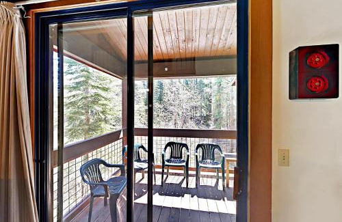 Truckee Apartamento | Aspen Grove Escape