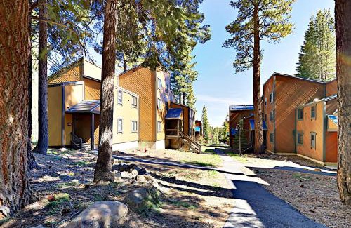 Truckee Apartamento | Aspen Grove Escape