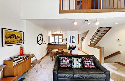 Truckee Apartamento | Aspen Grove Escape