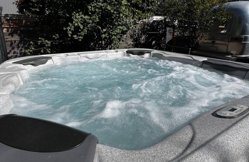 East Kootenay Casa | ASPEN GROVE / Fernie / Hot Tub/ Walk Downtown