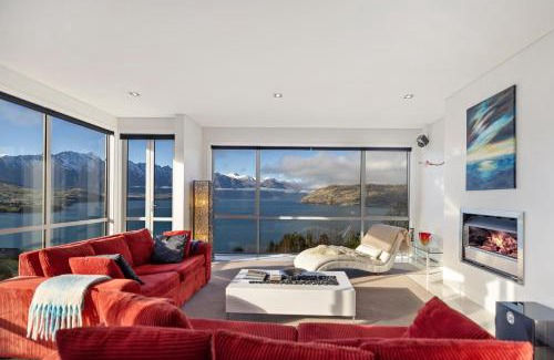 Kapiti Island Casa | Aspen Heights Villa Queenstown New Zealand