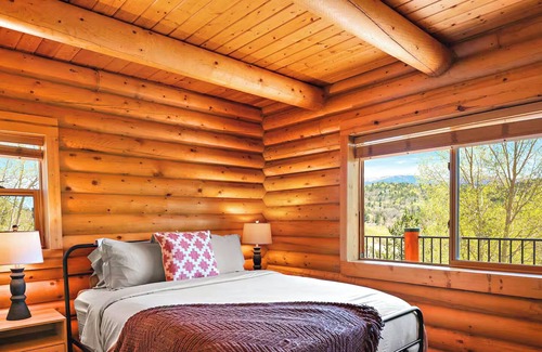 Cripple Creek Cabina | NEW! Panoramic Views - Aspen View Log Cabin - Pool Table - Cripple Creek