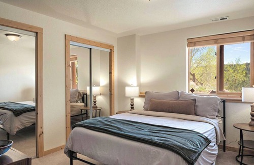 Cripple Creek Cabina | NEW! Panoramic Views - Aspen View Log Cabin - Pool Table - Cripple Creek