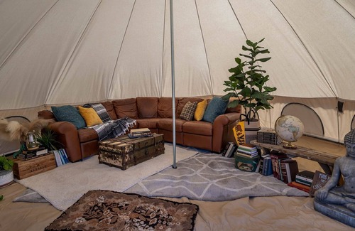Tehachapi Alquiler De RV | Aspen Tent |Unique Getaway | Glamping Tent Experience