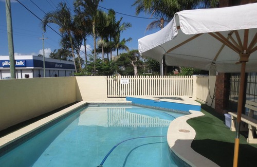 Aspley Hotel | Aspley Pioneer Motel