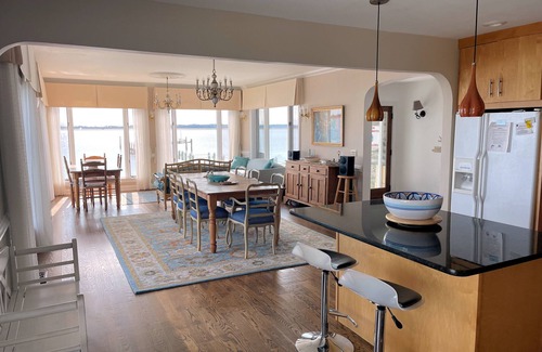 Chincoteague Casa | Assateague Point - Dynamic Waterfront ,Pier,Dock, LINENS AND TOWELS PROVIDED