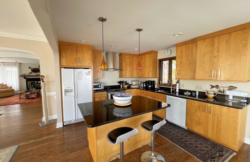 Chincoteague Casa | Assateague Point - Dynamic Waterfront ,Pier,Dock, LINENS AND TOWELS PROVIDED