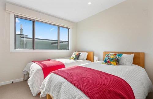 Kapiti Coast Cama Y Desayuno | Aston Road Villa Bed & Breakfast