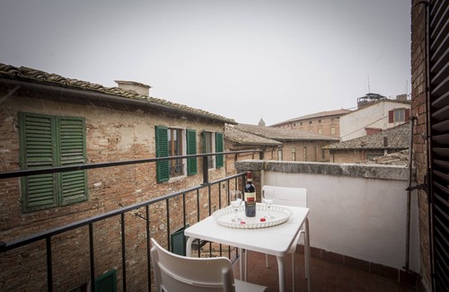 Siena Historical Center Apartamento | Astonish Cathedral View