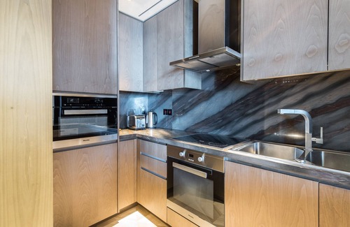 Palm Jumeirah Apartamento | Astonishing 1BR Apt with Sea View