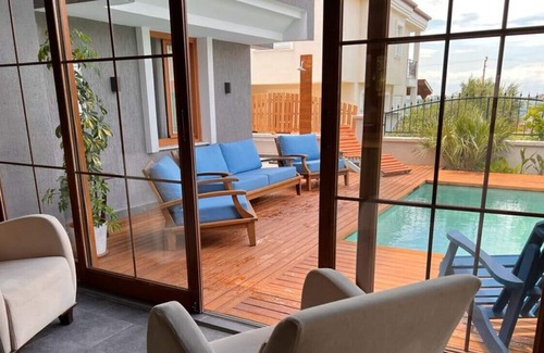 Ildır Koyu Apartamento | Astonishing Seafront Villa in Cesme