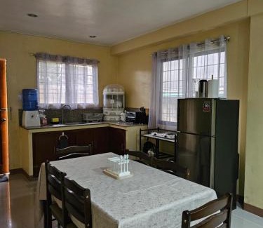 Dumaguete Apartamento | Astra Bella Apartment - Unit 4