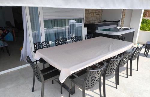 Okrug Donji Apartamento | Astramaris Apartments