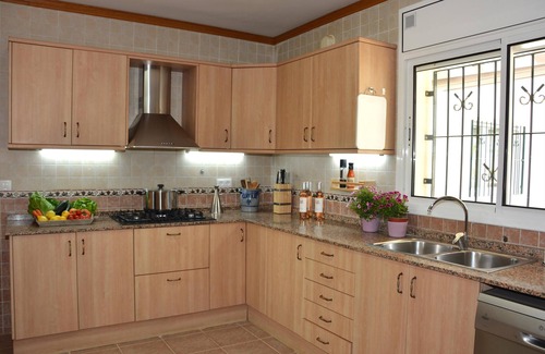 Sitges Villa | A 10 minutos de Sitges en COCHE. Villa Sitges Serena Alta Calidad. 400 m2.
