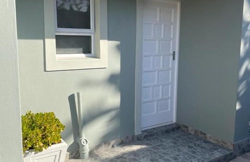 Bloubergstrand Casa | At Cheryl's Guesthouse