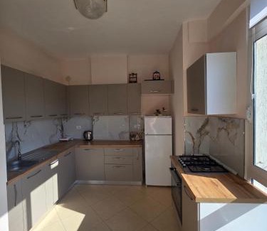Orikum Apartamento | At Konan's