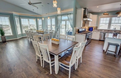 Sandbridge Casa | Por fin | 240 pies de la playa | Piscina privada, jacuzzi