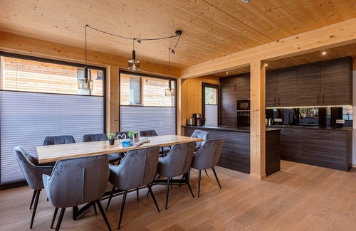 Sankt Lorenzen ob Murau Casa | Atractiva casa de vacaciones con piscina