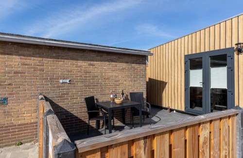 Zoutelande Chalet De Esquí | At Sea Zoutelande - Nieuwstraat 15a