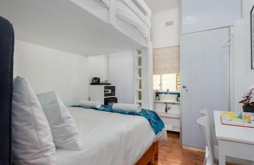Muizenberg Hotel | At South Boutique Guesthouse
