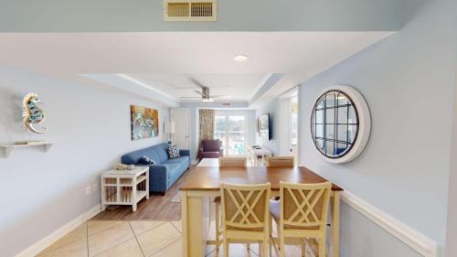 North Litchfield Beach Casa | At the Beach 1 Bedroom 1 Bath Summer House 1st Flr