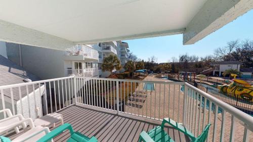 North Litchfield Beach Casa | At the Beach 1 Bedroom 1 Bath Summer House 1st Flr