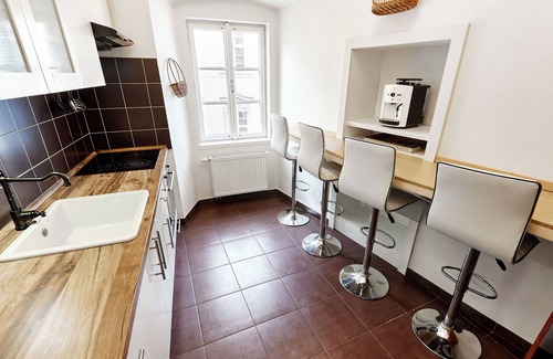 Mala Strana Apartamento | At the Blue Lion & Parking Assistance