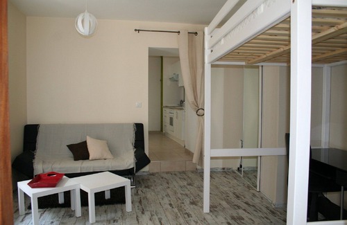 Saillans Cabaña | En el borde del río Drôme, Saillans beaumiroir casa en planta baja, de 2 a 4 personas