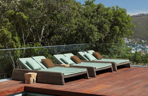 Cape Town City Centre Villa | At the Foot of Table Mountain - Experience Luxury within the Masjestic Cape