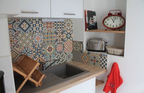 Elne Casa | A los pies de la catedral, casa de pueblo renovada solo para ti 2