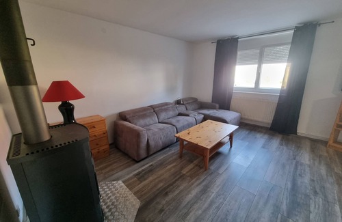 Hochleithen Apartamento | ONE Self-Check-In, 3km freeway