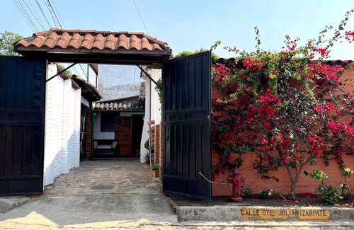 Concepcion de Ataco Casa | Ataco Cozy 2Brm House for 6 Wi-Finn