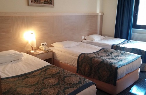 Ankara City Center Hotel | ATAKULE KING HOTEL