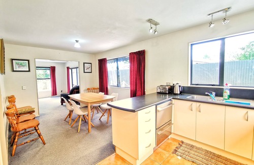 Paraparaumu Casa | Casa de vacaciones Atarau Grove