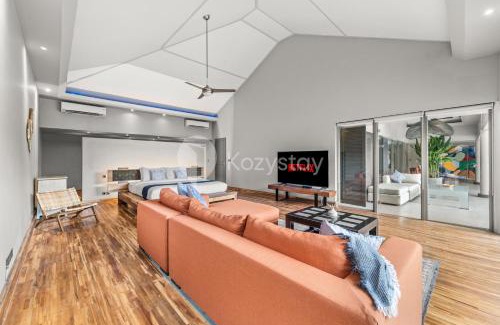 Sanur Villa | Atelier by Kozystay - Artistic Villa in Sanur
