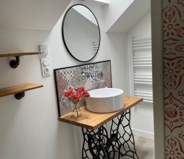 Montlucon Cama Y Desayuno | Atelier St Jean