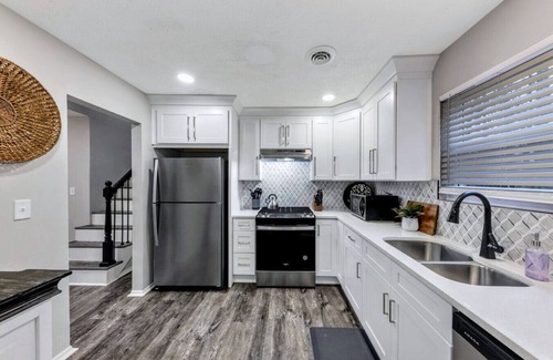 Church Street Casa | ATH 4BR South Fulton EZ Drive to Airport (clear)