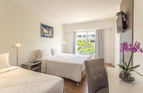 Recreio dos Bandeirantes Hotel | ATH Hotel - Américas Townhouse